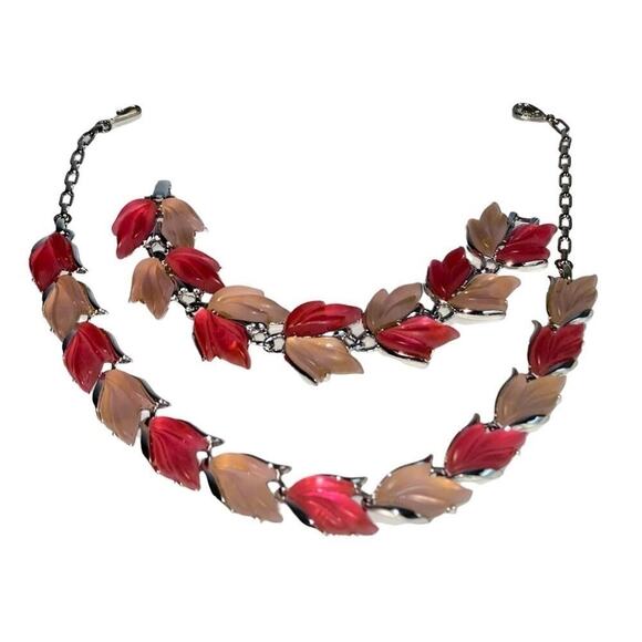 Vintage Pink Lucite Moonglow Leaf Necklace & Bracelet Set Silver Tone 60s Retro - Picture 3 of 14